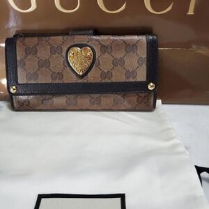 Gucci GG Logo Brown Canvas Continental Bifold Wallet with Black Trim. 2085660415